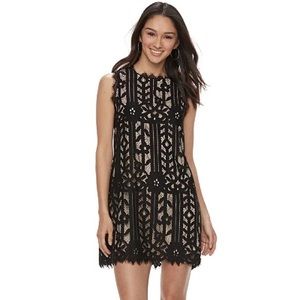 NWOT Speechless Floral Lace Shift Dress
